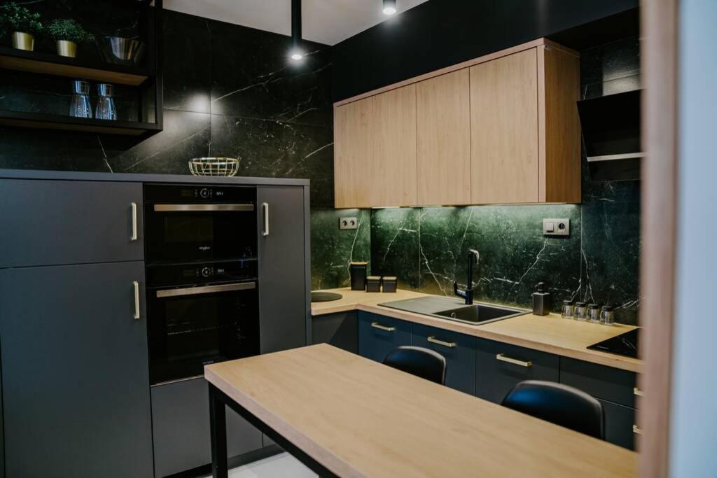 Apartment A&D Downtown Πόπραντ Εξωτερικό φωτογραφία